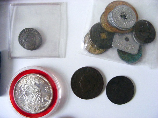 COINS AND CASH 004-001.JPG