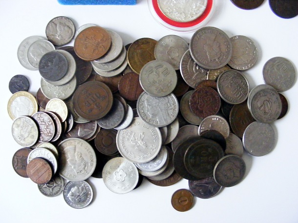 COINS AND CASH 005-001.JPG