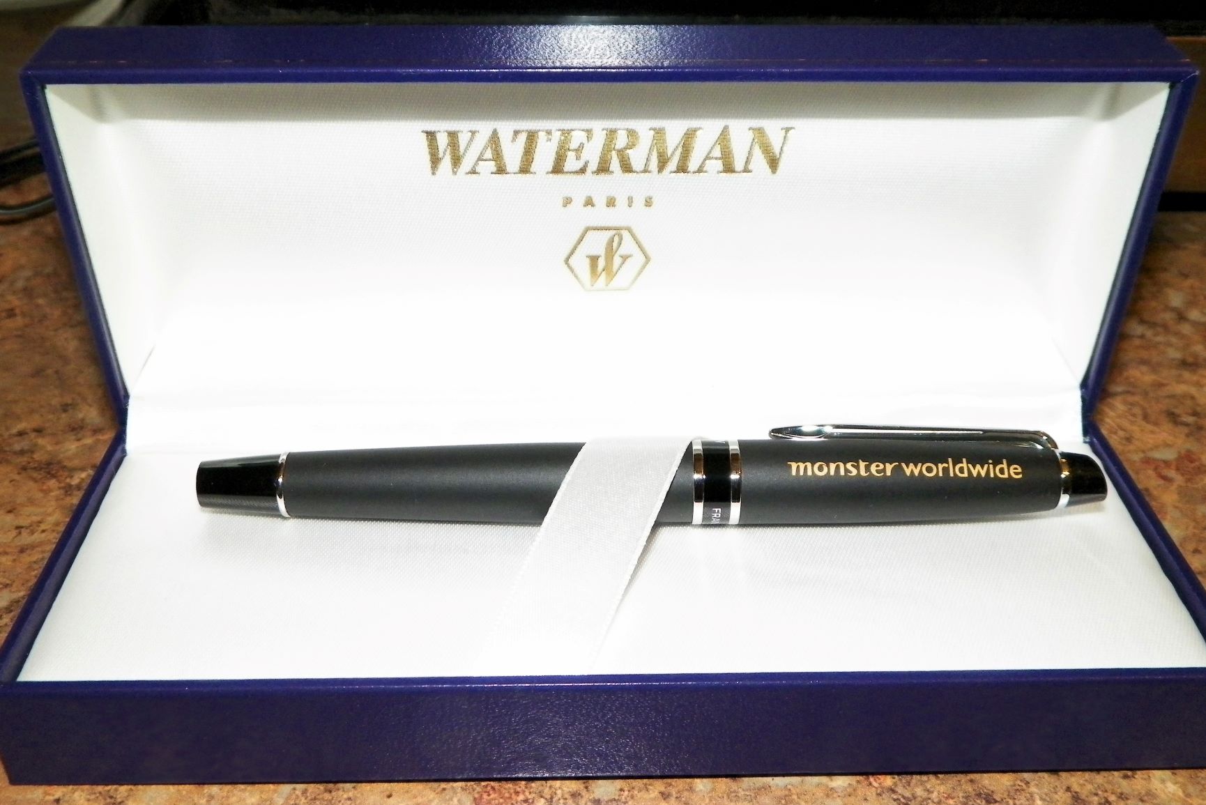 COLLECTIBLE PENS WATERMAN MONSTER ENERGY 1AA.JPG