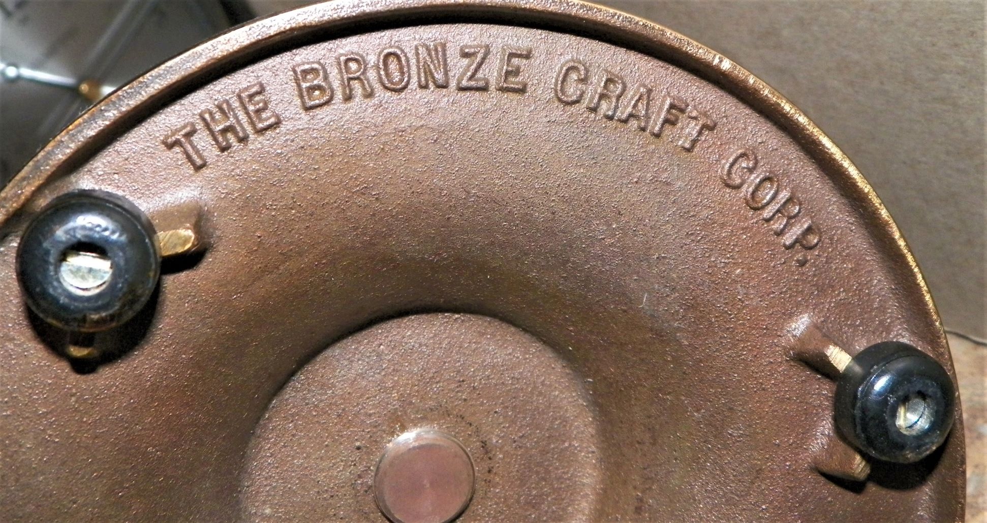 COLLECTIBLE TROPHY BELL BRONZE ESSEX COUNTY 4AAAZ.JPG