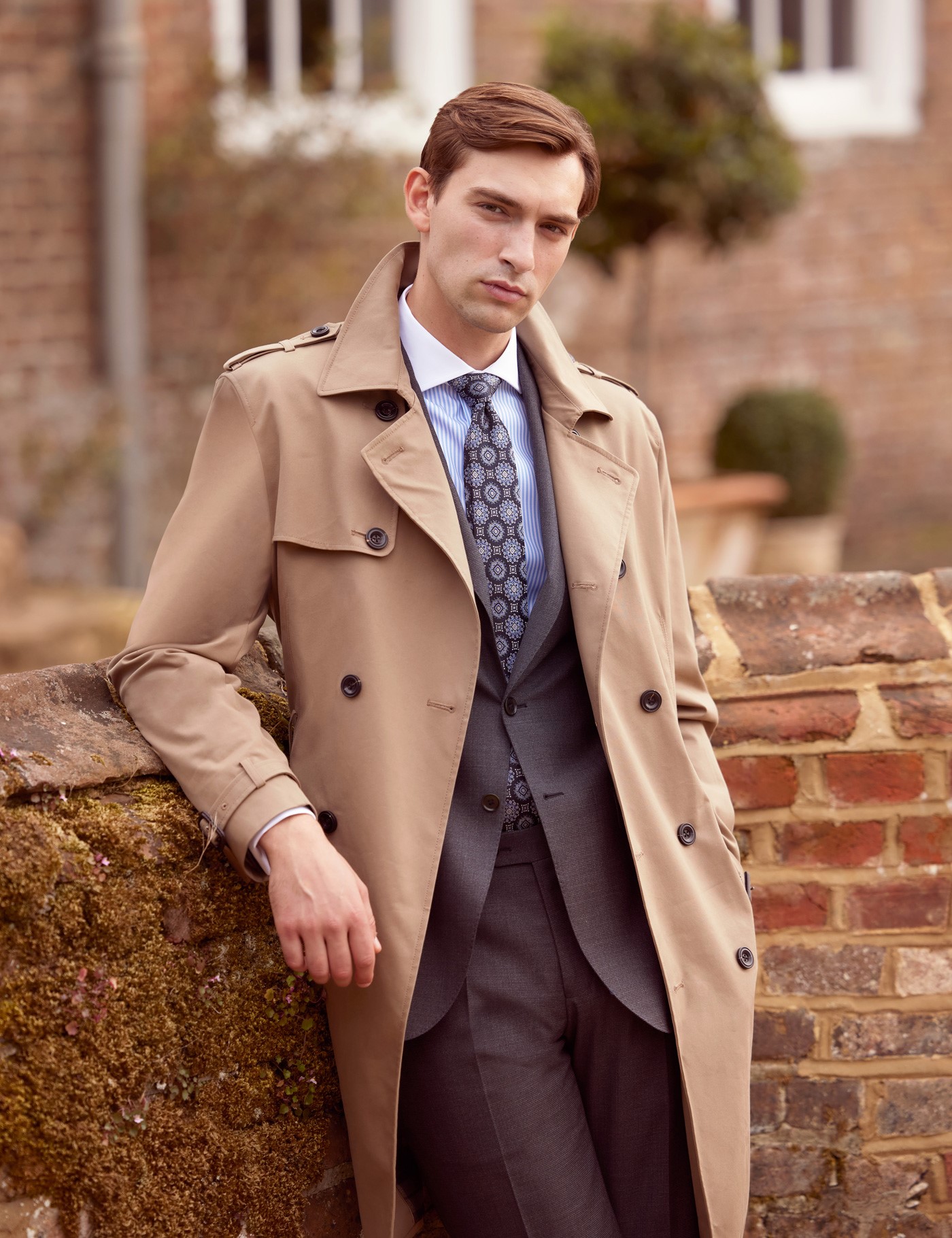 Tan trench 2024 coat male