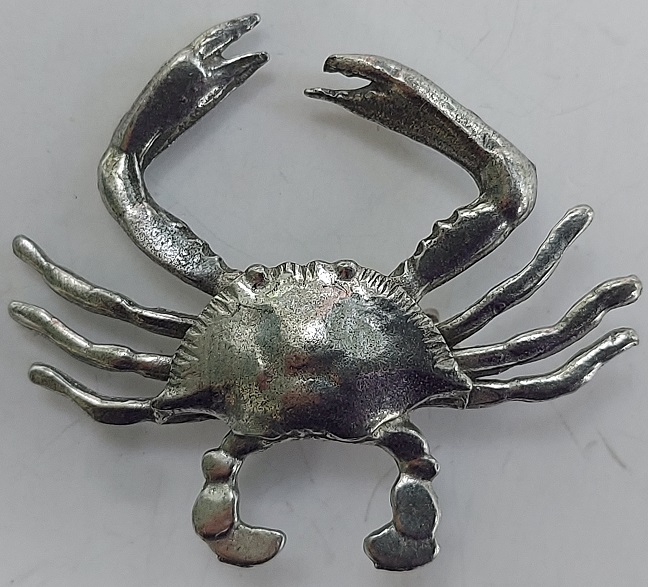 crab brooch pewter.jpg