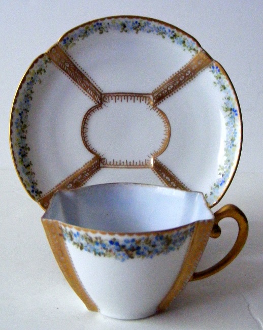 CUPS AND SAUCERS 002-001.JPG