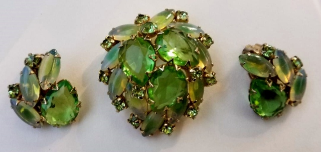 D & E Peridot set (640x304).jpg