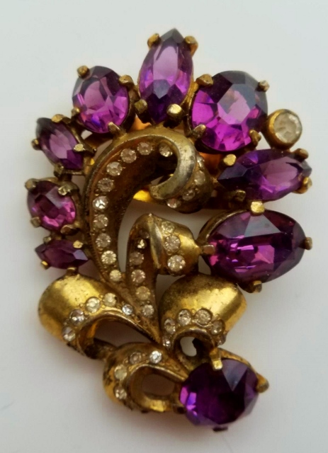 Dress Clip Amethyst (463x640).jpg