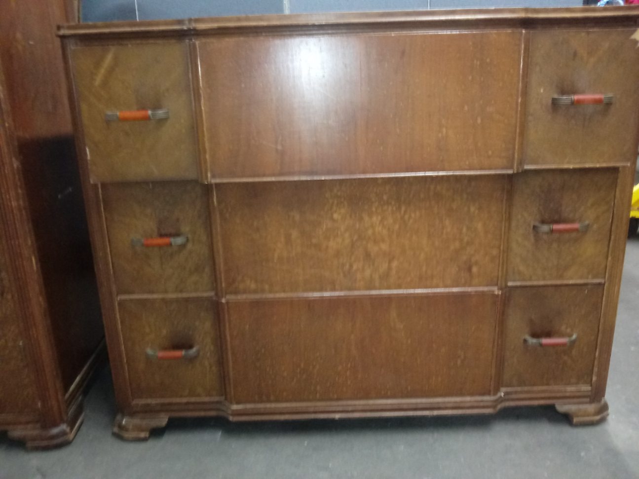 Dresser Front.jpg