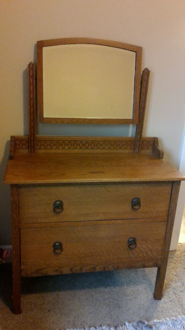 dresser2.jpg