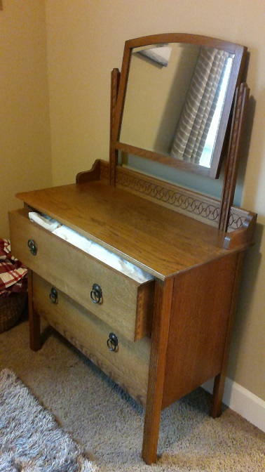 dresser4.jpg