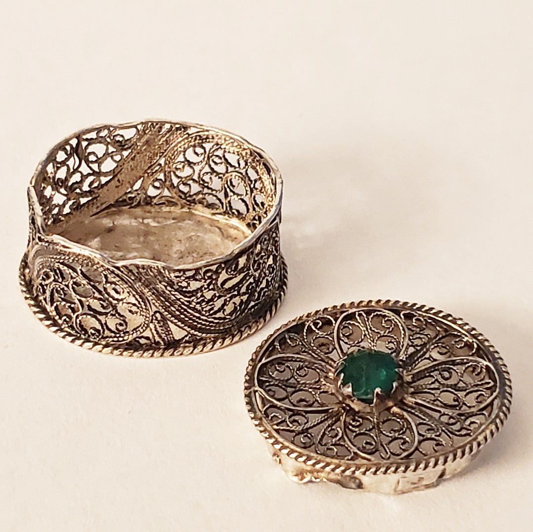 dutch-filigree-box-maybe-3a.jpg