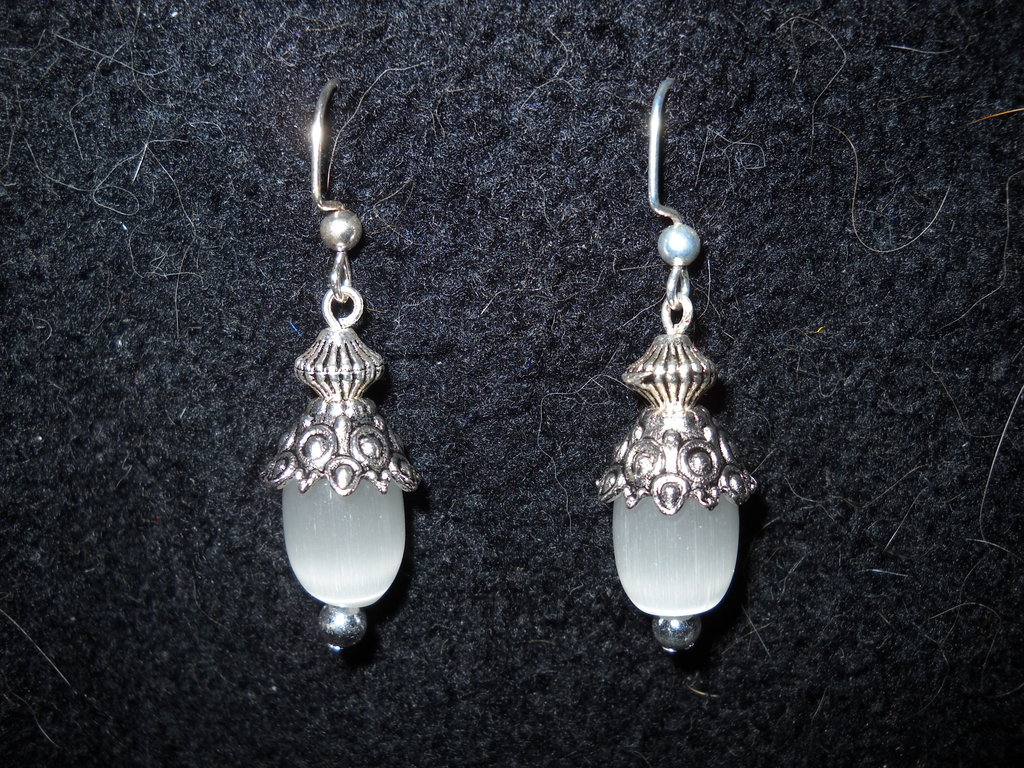 earrings___white_fiber_optic_drops_by_trulystunningdesigns-d65tyxs.jpg