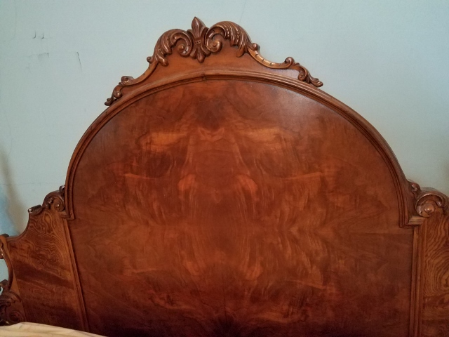 furn headboard.jpg