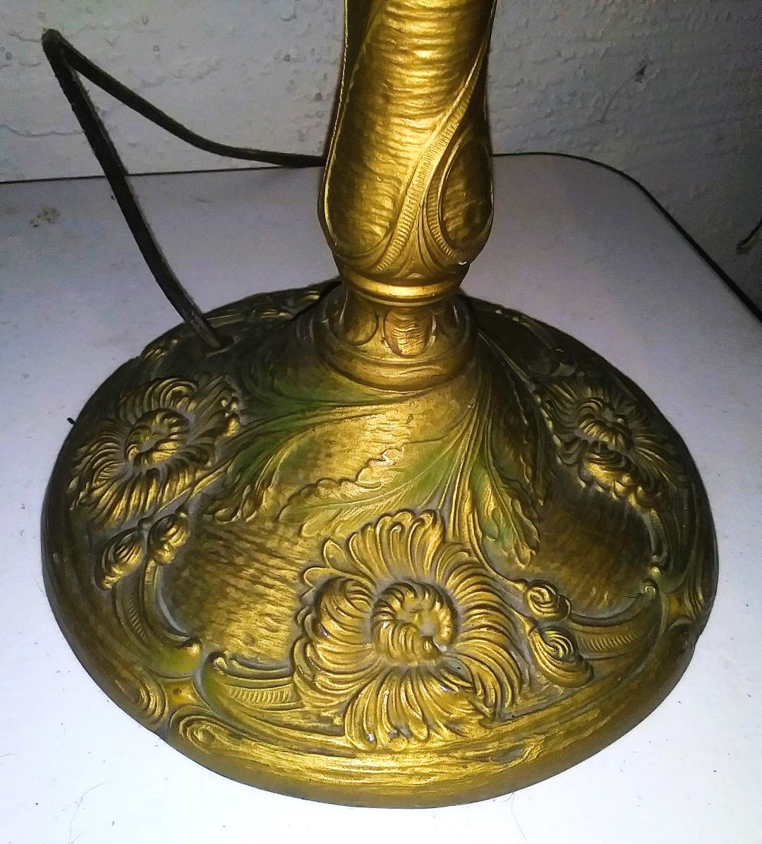 FURNITURE LAMP ROYAL CO NEW YORK 5DAA.jpg