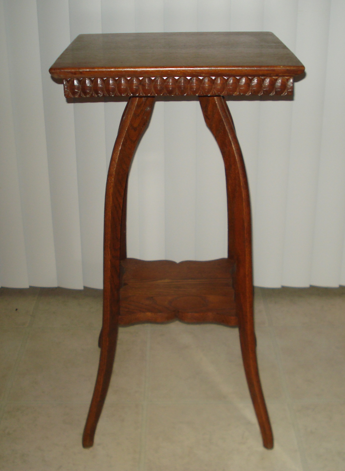 Furniture - Oak Plant Stand.jpg