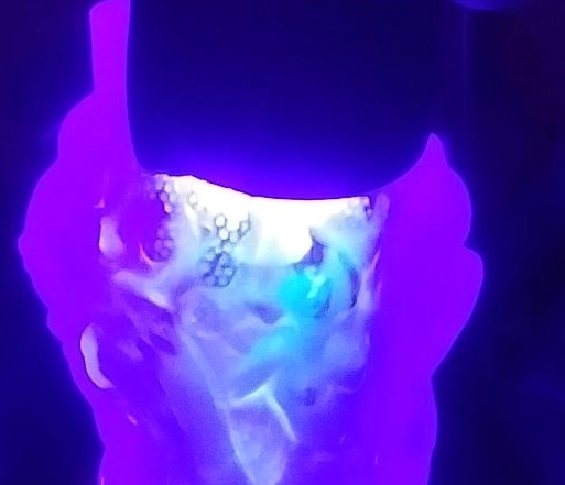 GLASS VASE PURPLE NUDES 6AAZXX.jpg