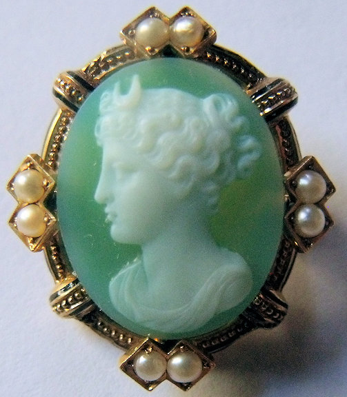 Green agate Diana 2A.jpg