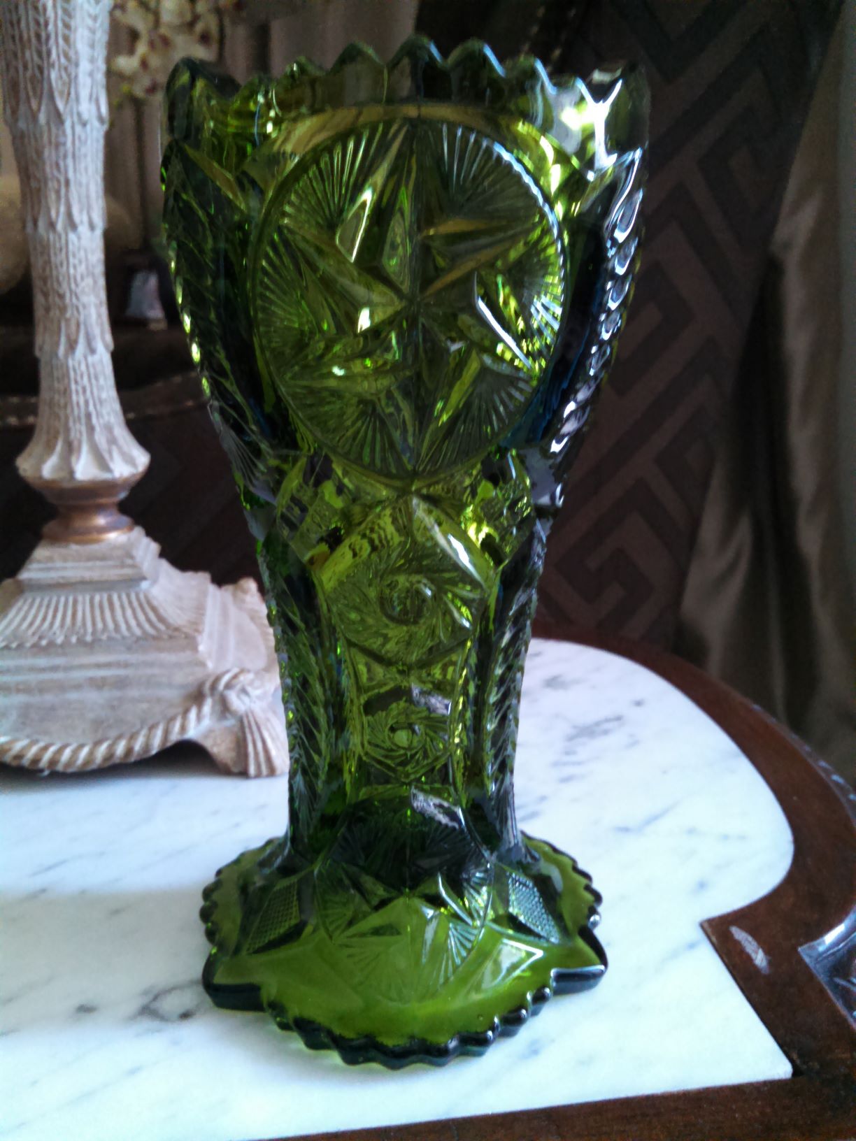 green vase2.jpg