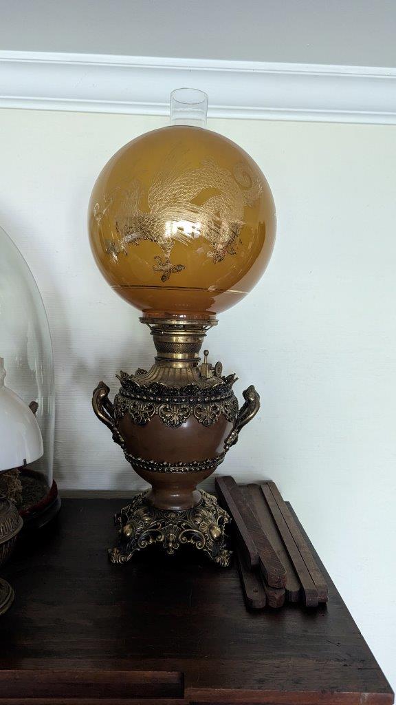 GWTW Lamp small.jpg