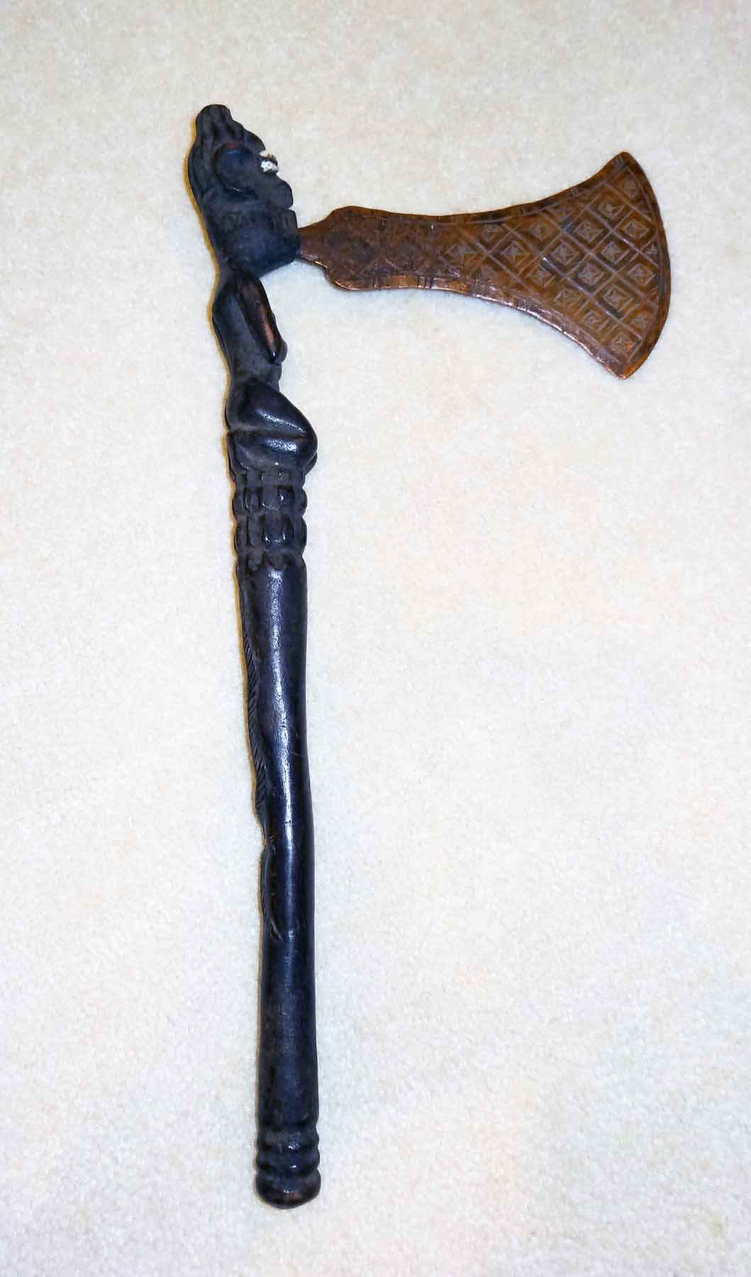 hatchet1.jpg