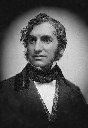 Henry_Wadsworth_Longfellow_by_Southworth_&_Hawes_c1850_restored.jpg