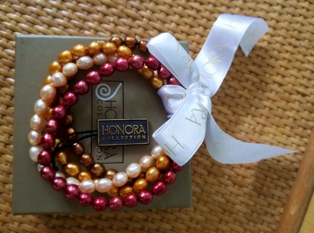 Honora Bracelet Box (640x475).jpg