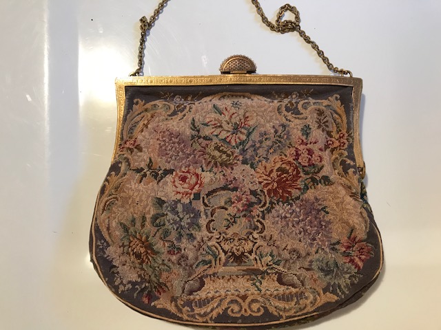 Tapestry purse | Antiques Board