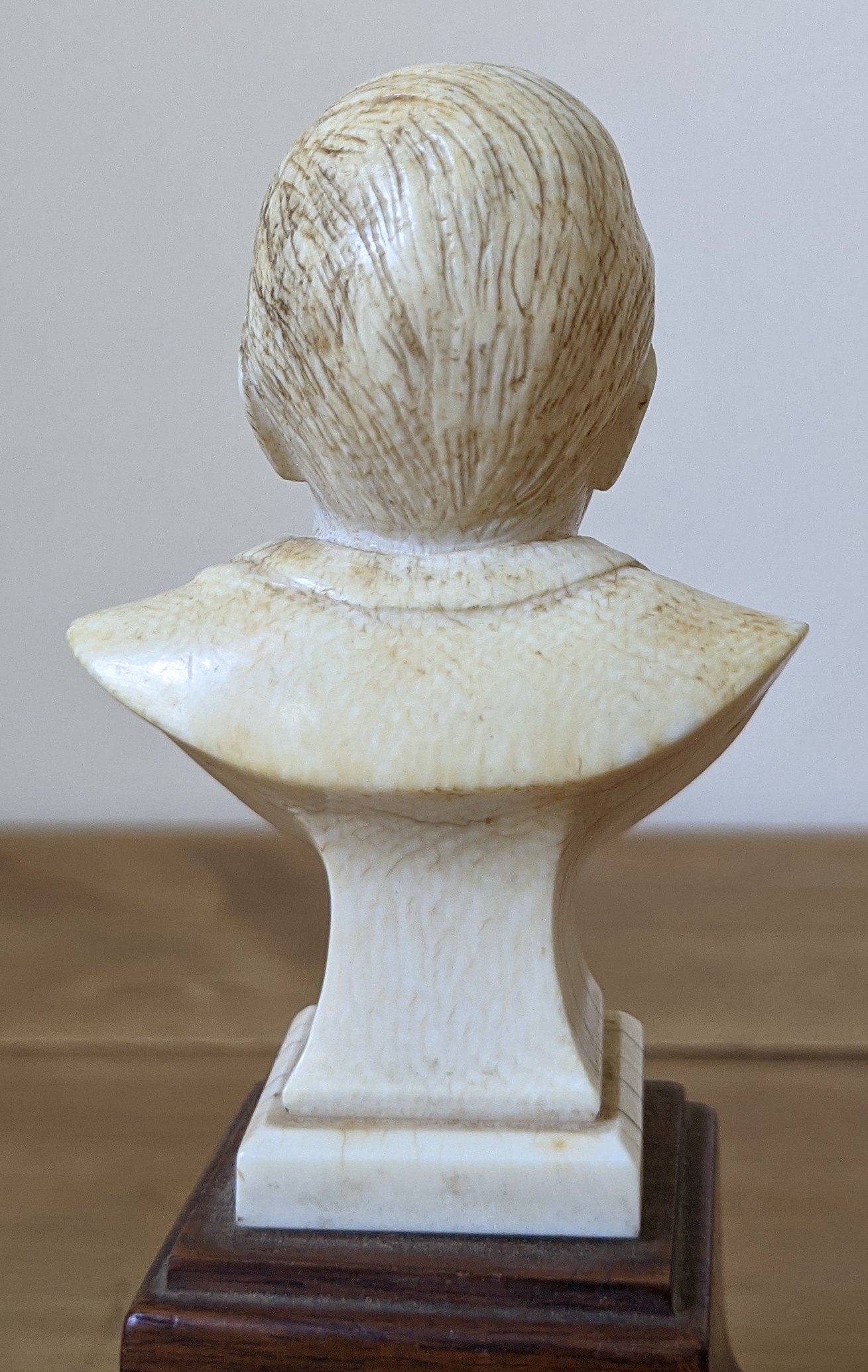 Ivory bust 1B.jpg