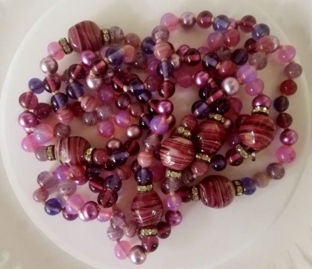 Japan beads purple (640x552).jpg