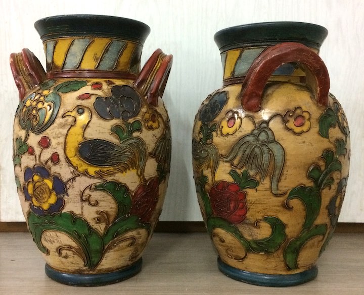 japanese earthenware vase1.jpg