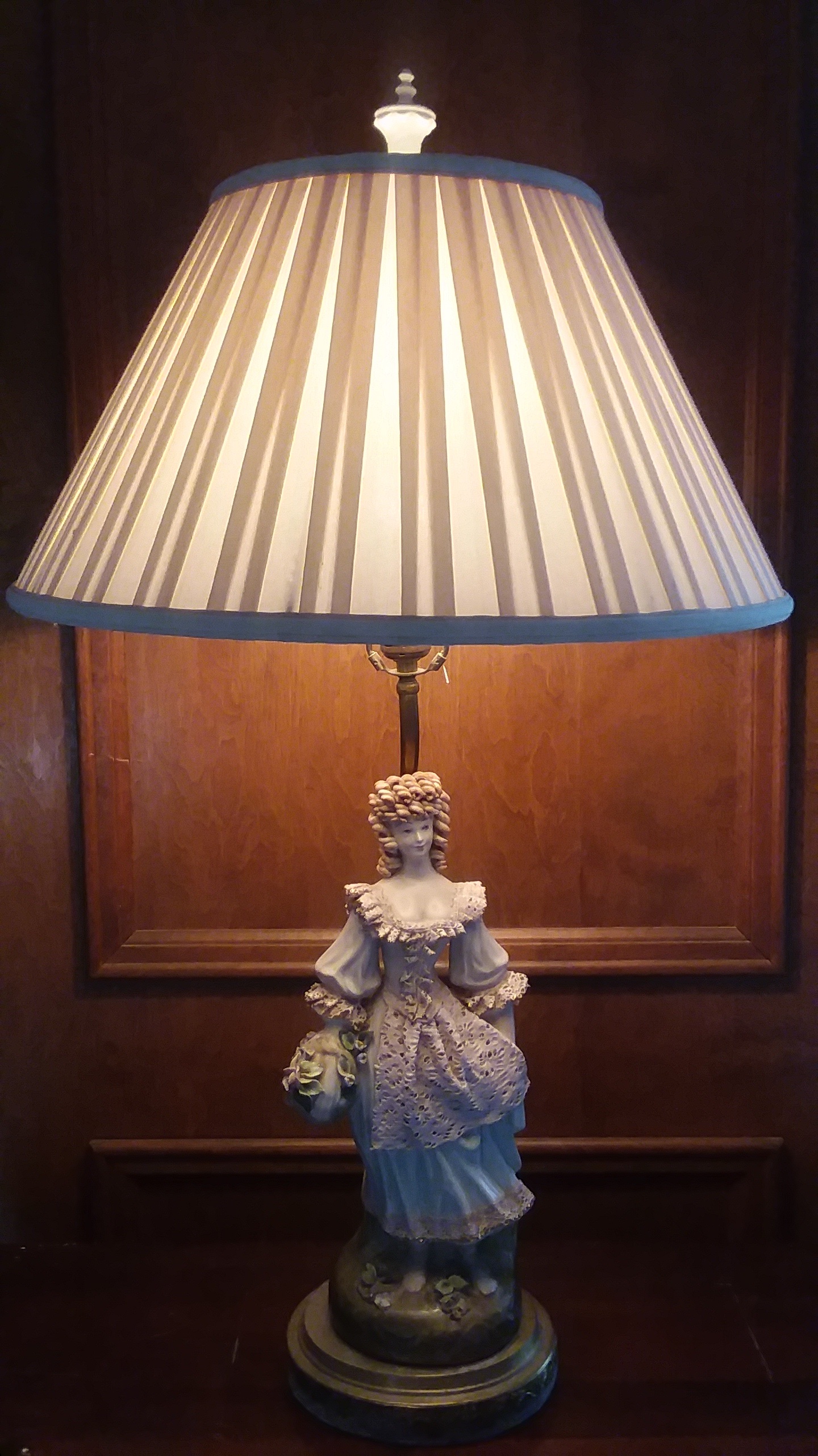 lamp1.jpg