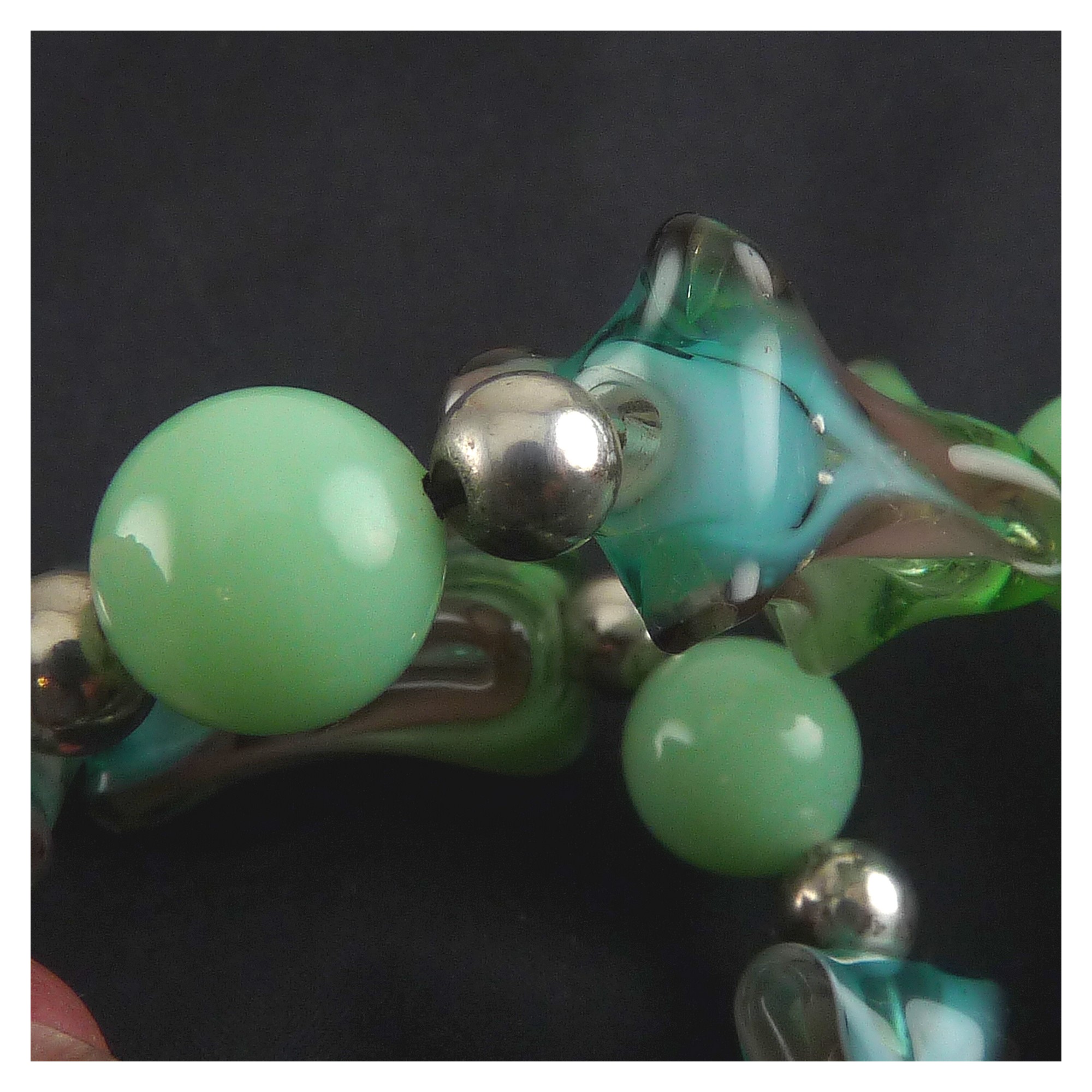 Lampwork_lilac_green_aqua_SS_beads_nk_5.jpg