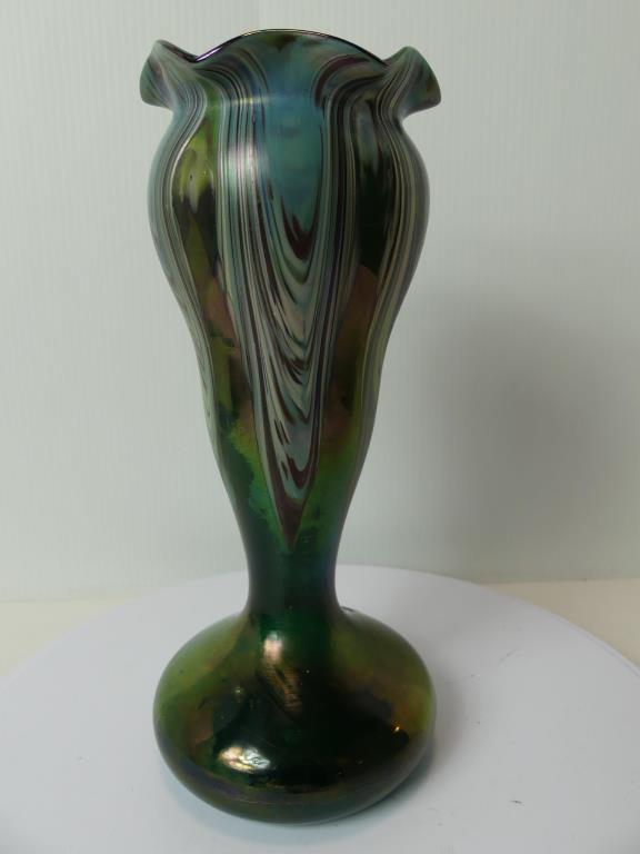 Vase Identification Unsigned Loetz Style Antiques Board