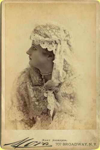 Mary Anderson Juliet veil2.jpg