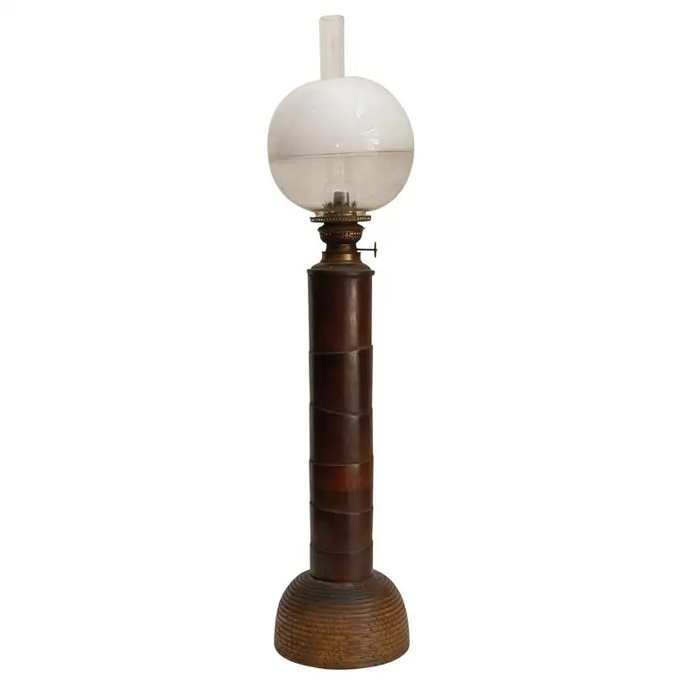 Meiji Lamp.jpg