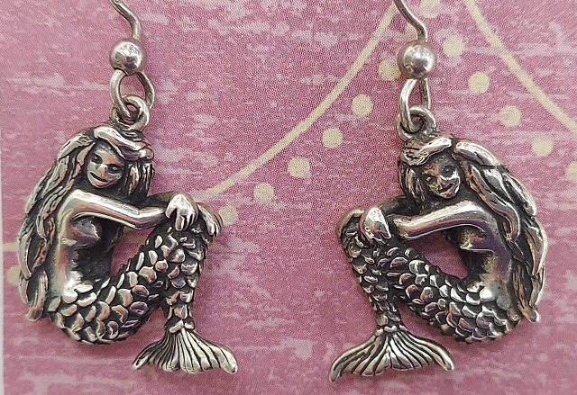 mermaid earrings Kabana.jpg