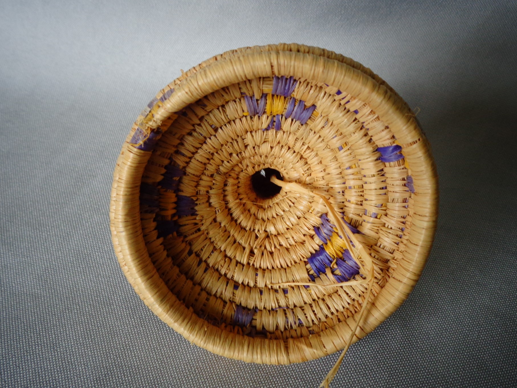 miniature indian basket 008.JPG