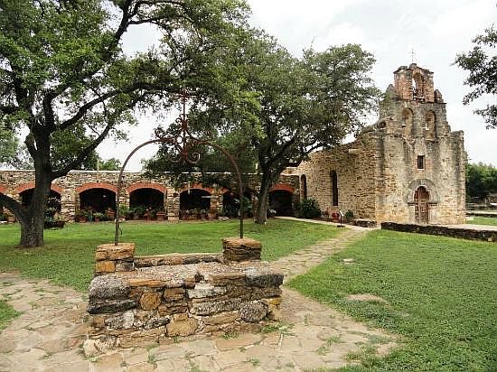 Mission San Francisco De La Espada-Ex.jpg