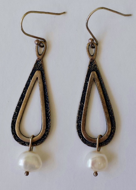 modernist pearl earrings.jpg