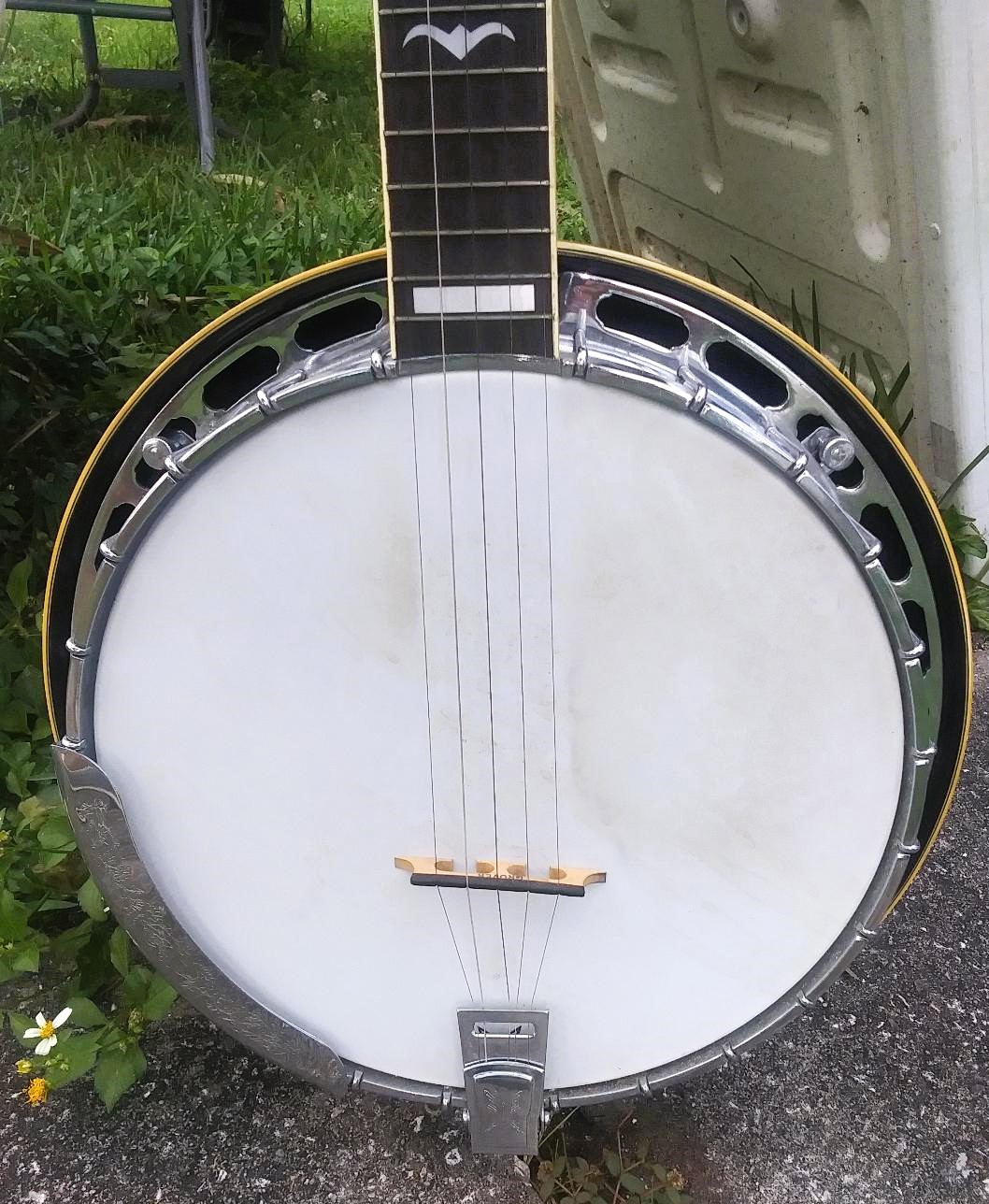 MUSIC BANJO ARITA 4AAZZ.jpg