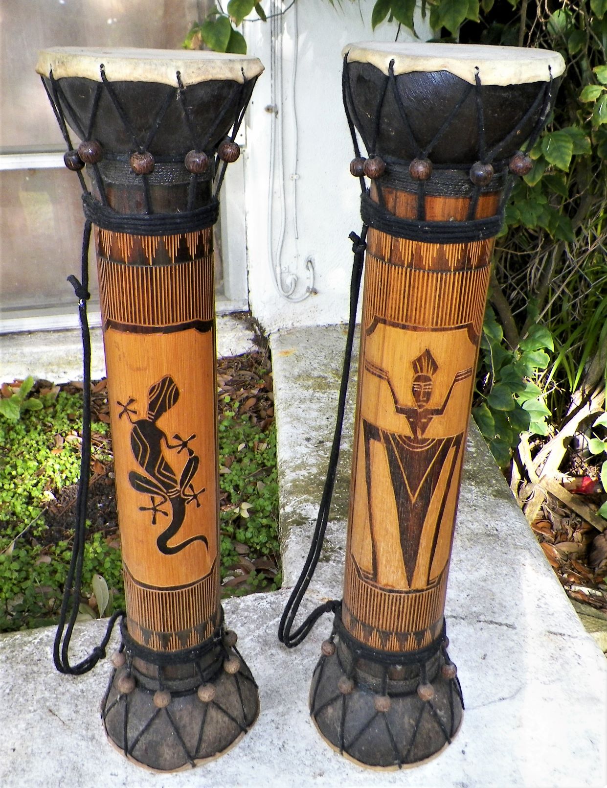 MUSIC DRUM AFRICAN PAIR CARVED WOOD 1A_AA.JPG