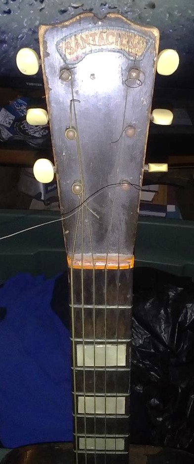 MUSIC GUITAR 1920S 1930S SANCTNI 2AA.jpg