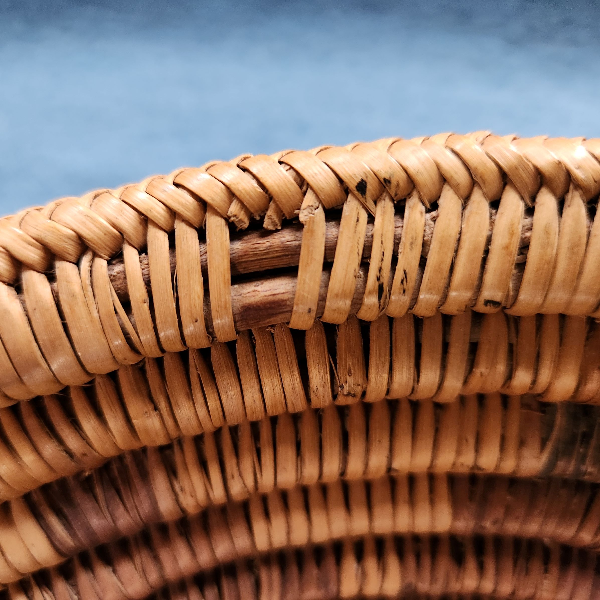 Navajo wedding basket rim detail - small.jpg