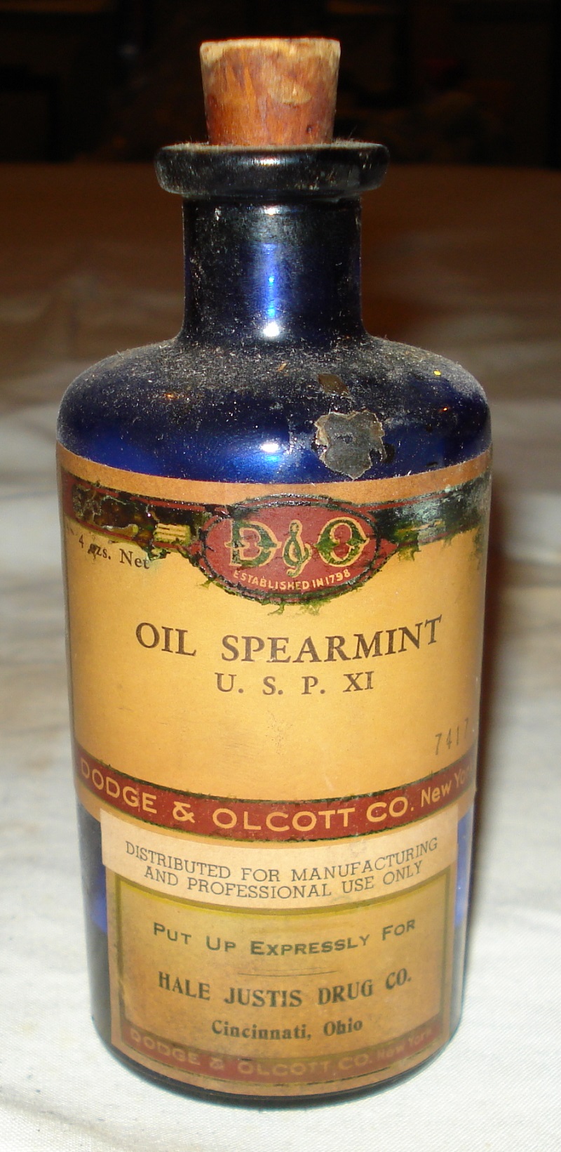 oil spearmint bottle.jpg