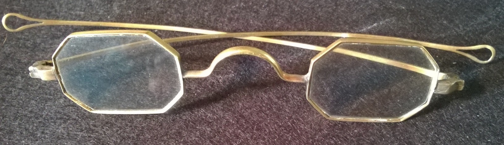 OldGoldRimmedGlasses1.jpg