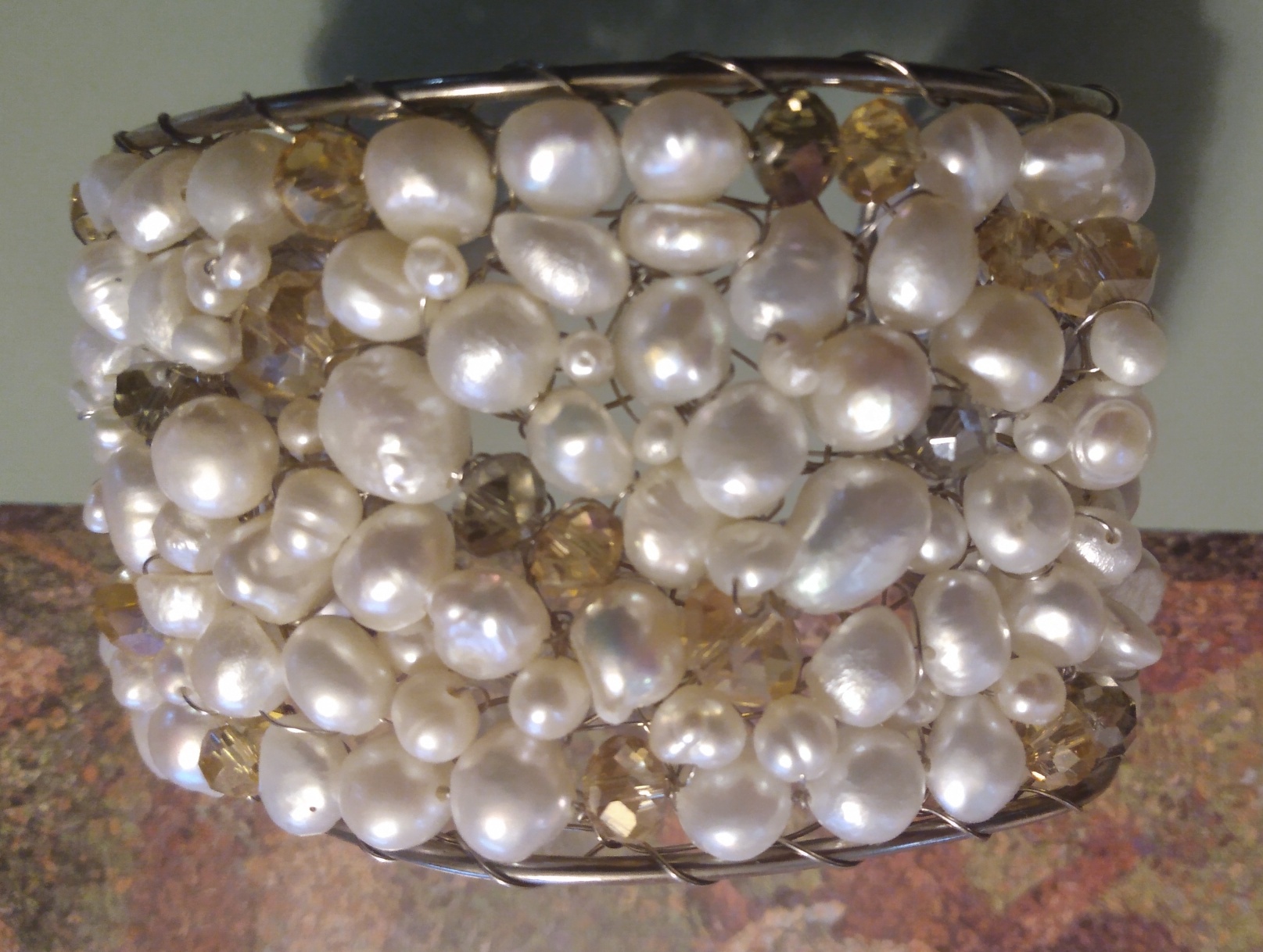 pearlbracelet2.jpg