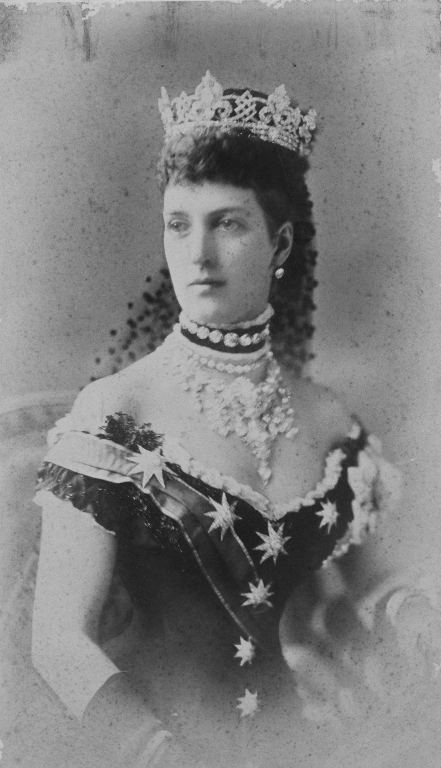 Photograph_of_Alexandra_Princess_of_Wales.jpg