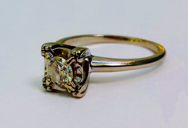 Plat Diamond Solitaire T.jpg