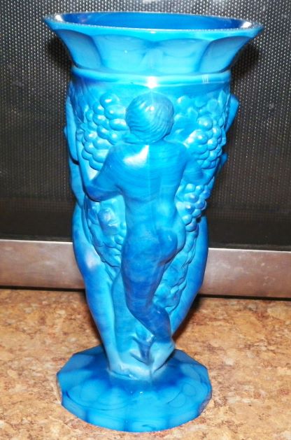 POTTERY VASE BLUE NUDE FIGURES 3AA.JPG