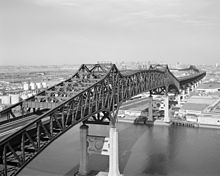 Pulaski_Skyway_full_view.jpg