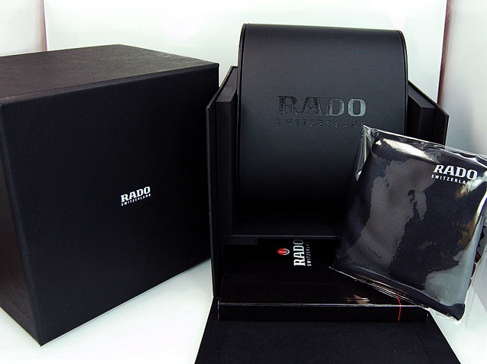 RADO BOX AND CASE 001-001.jpg