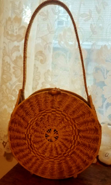 rattan purse (385x640).jpg